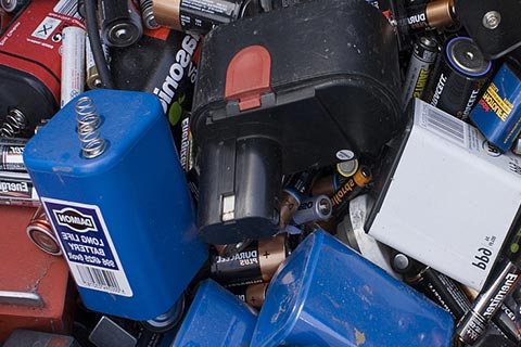 电池片回收√锂电池回收价格-废旧电瓶电池回收